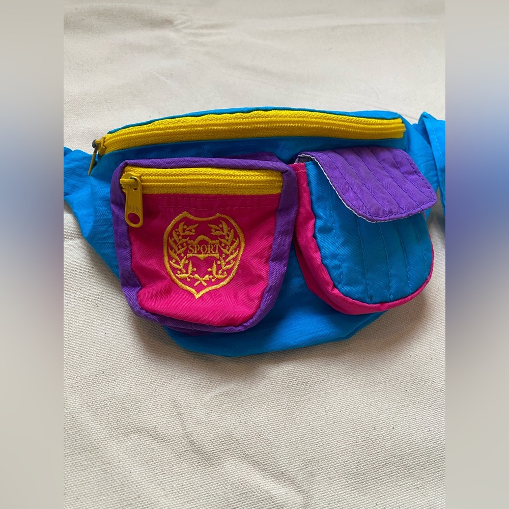 Vintage Polly Pocket Style Colorful Fanny Pack with Multiple Pockets Adjustable - Picture 3 of 4
